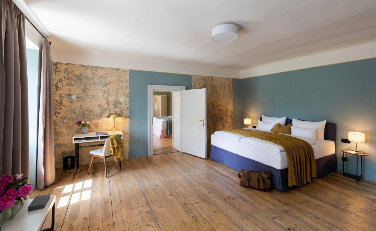 Boutique Hotel Zum Oberjaeger, Schloss Lackenbach المظهر الخارجي الصورة